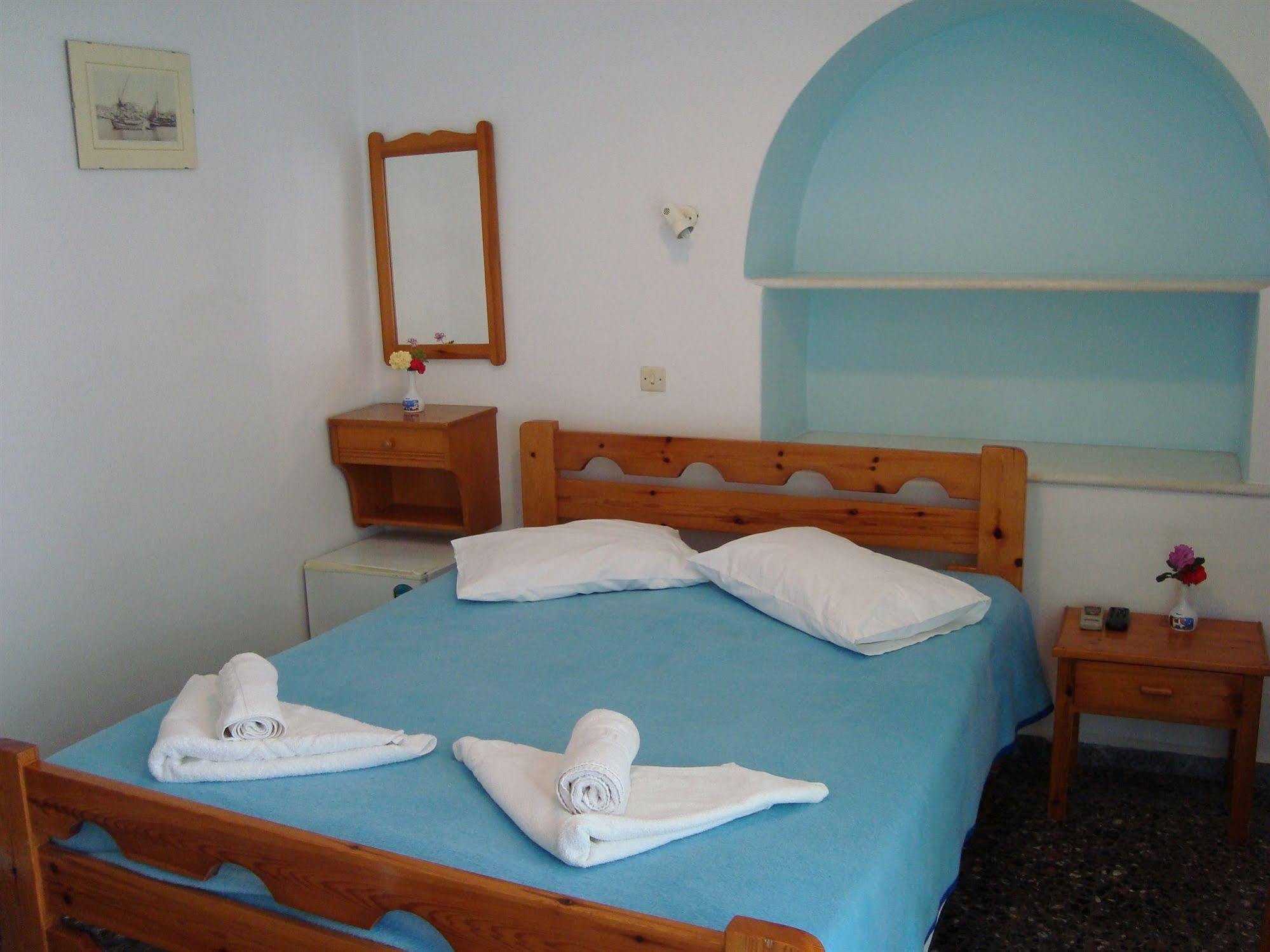 Vakhos Hotell Naxos City Eksteriør bilde